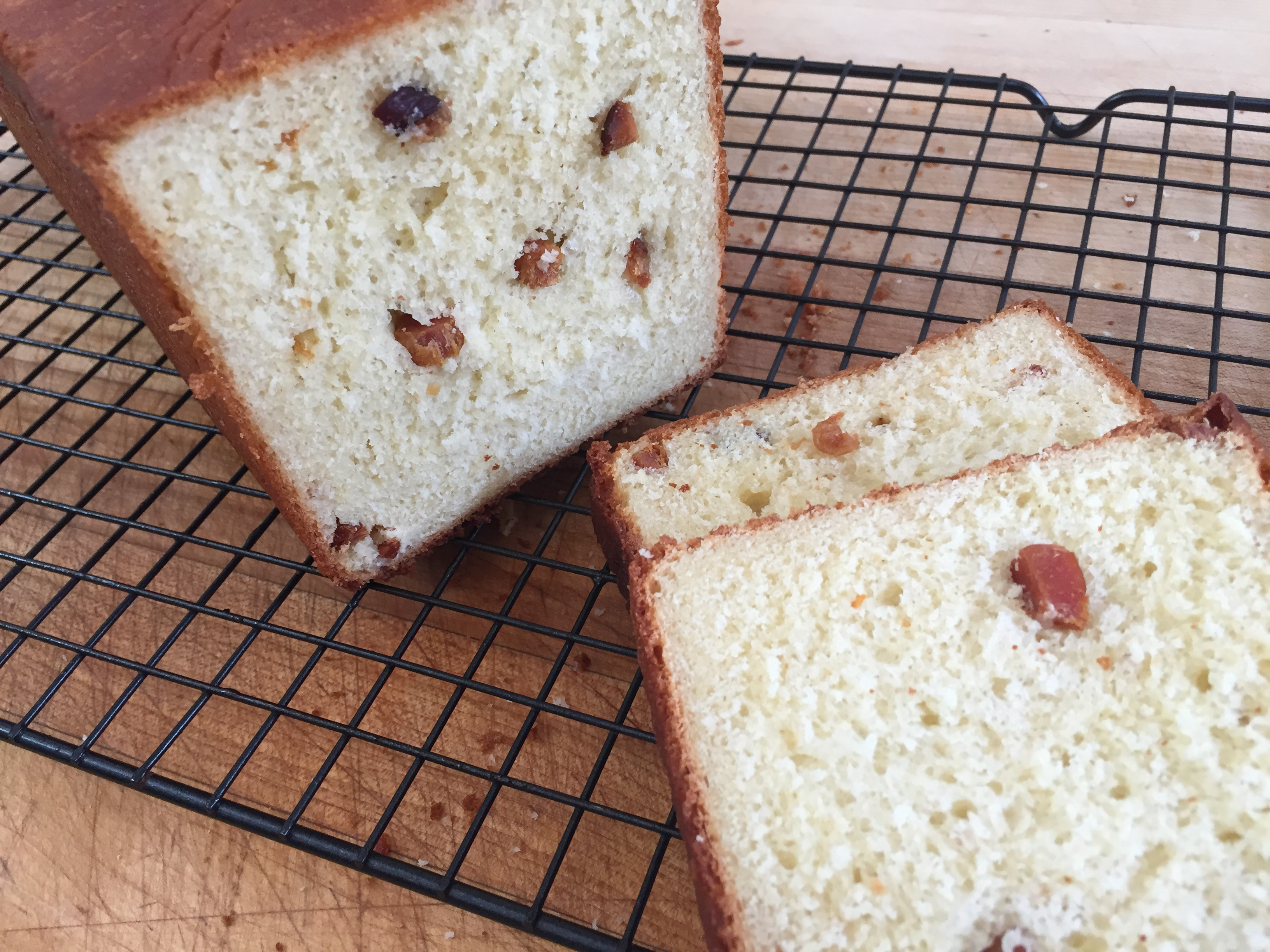 sous vide bacon bread pic