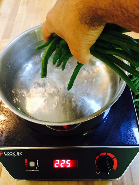 Blanching Green Beans- boiling