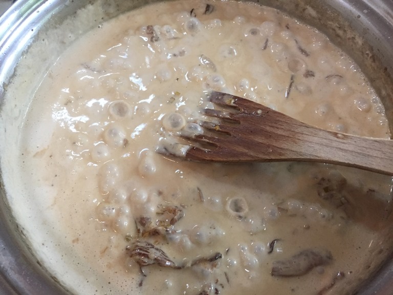 Boiling Mushroom Sauce