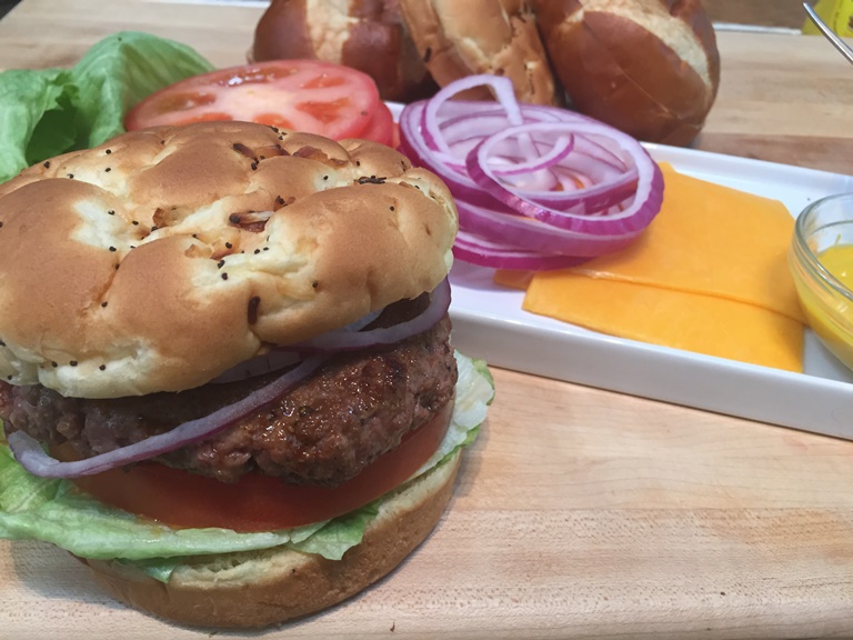 Hamburger Sous Vide and Condiments