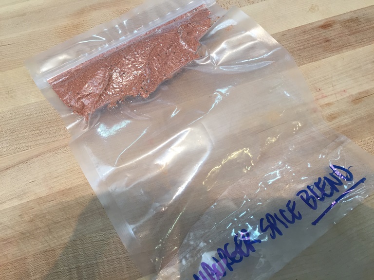 sous vide hamburger spice blend vacmaster packaged