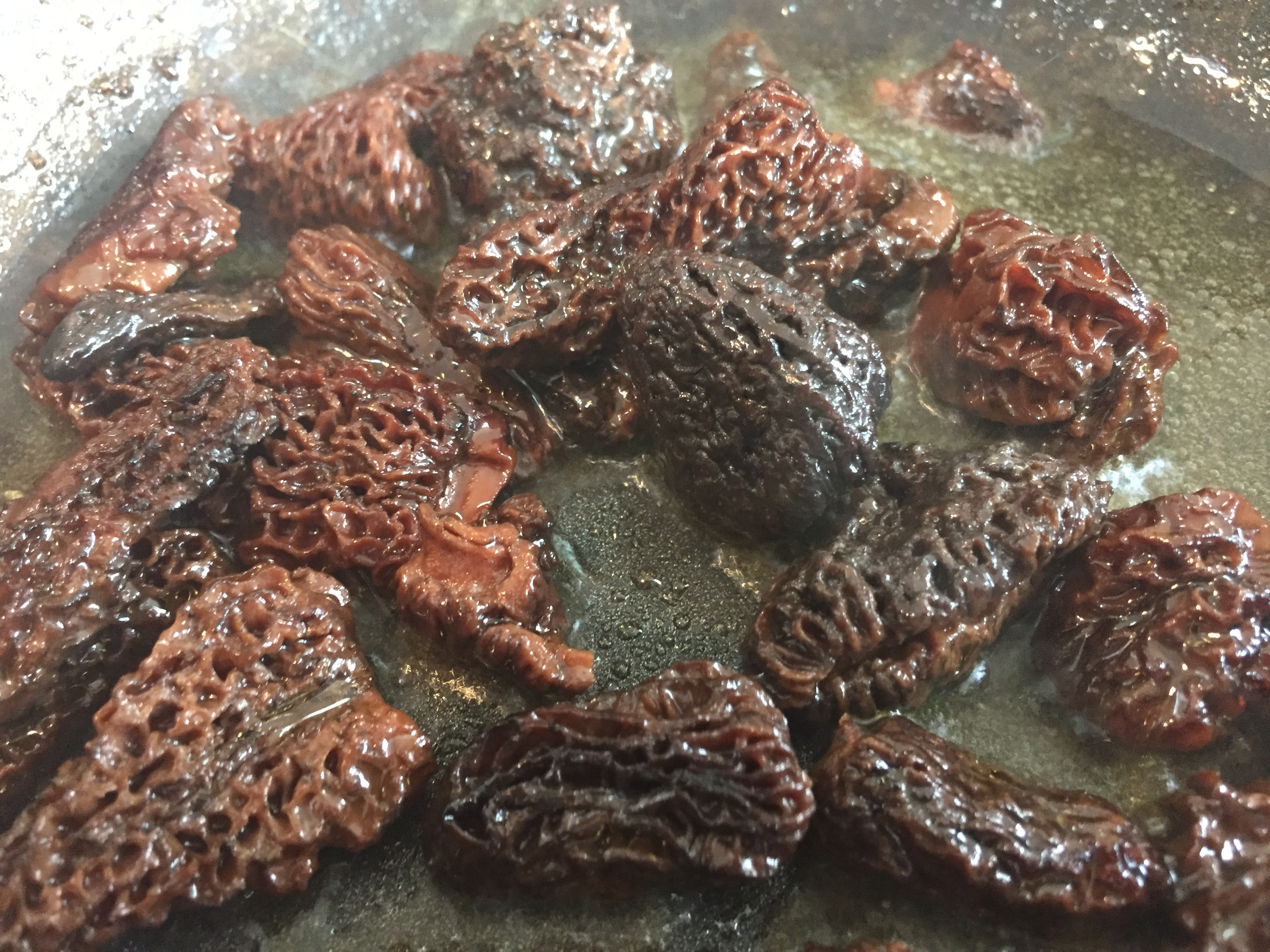 Sauteing morels