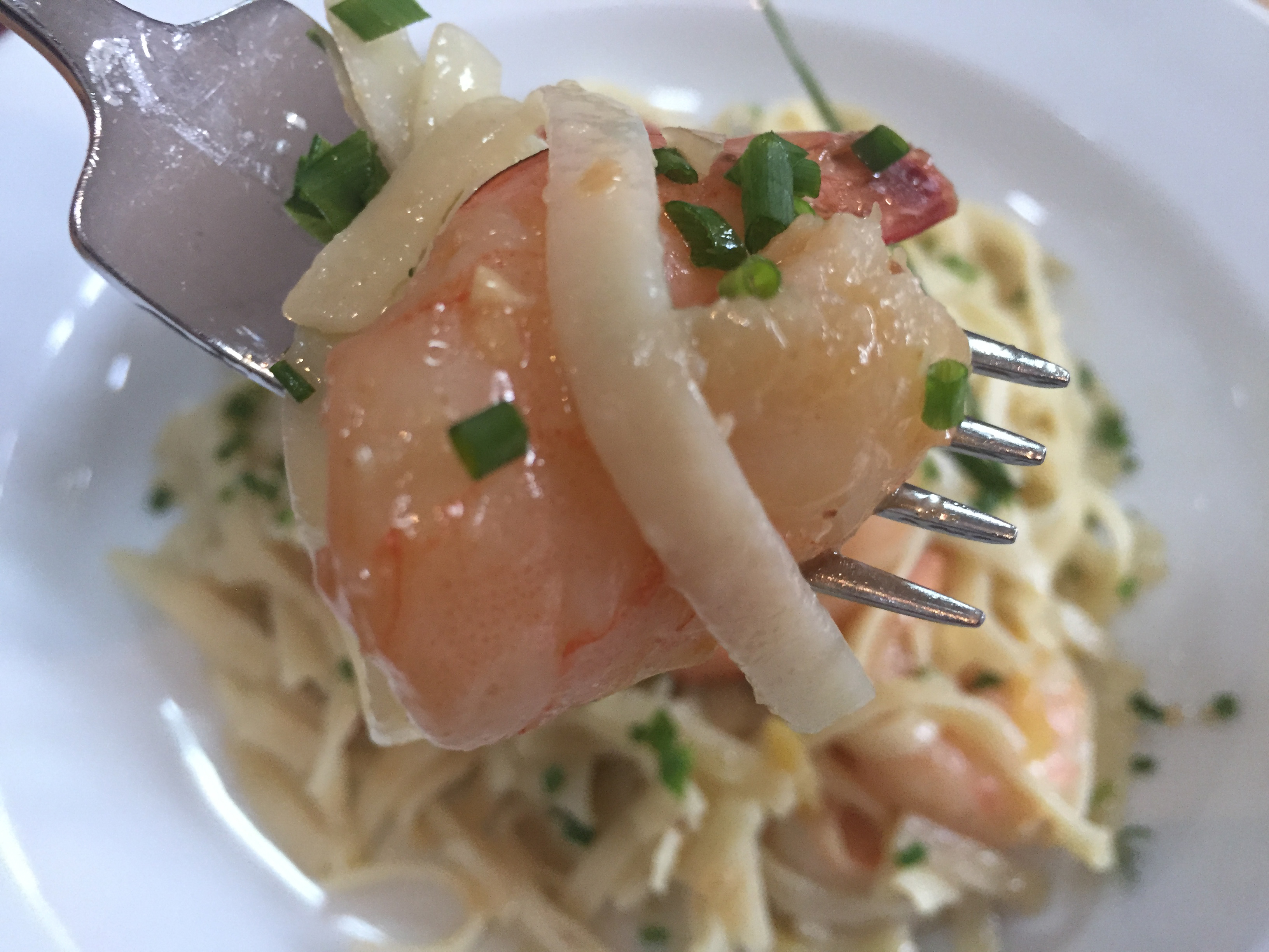 sous vide shrimp scampi image