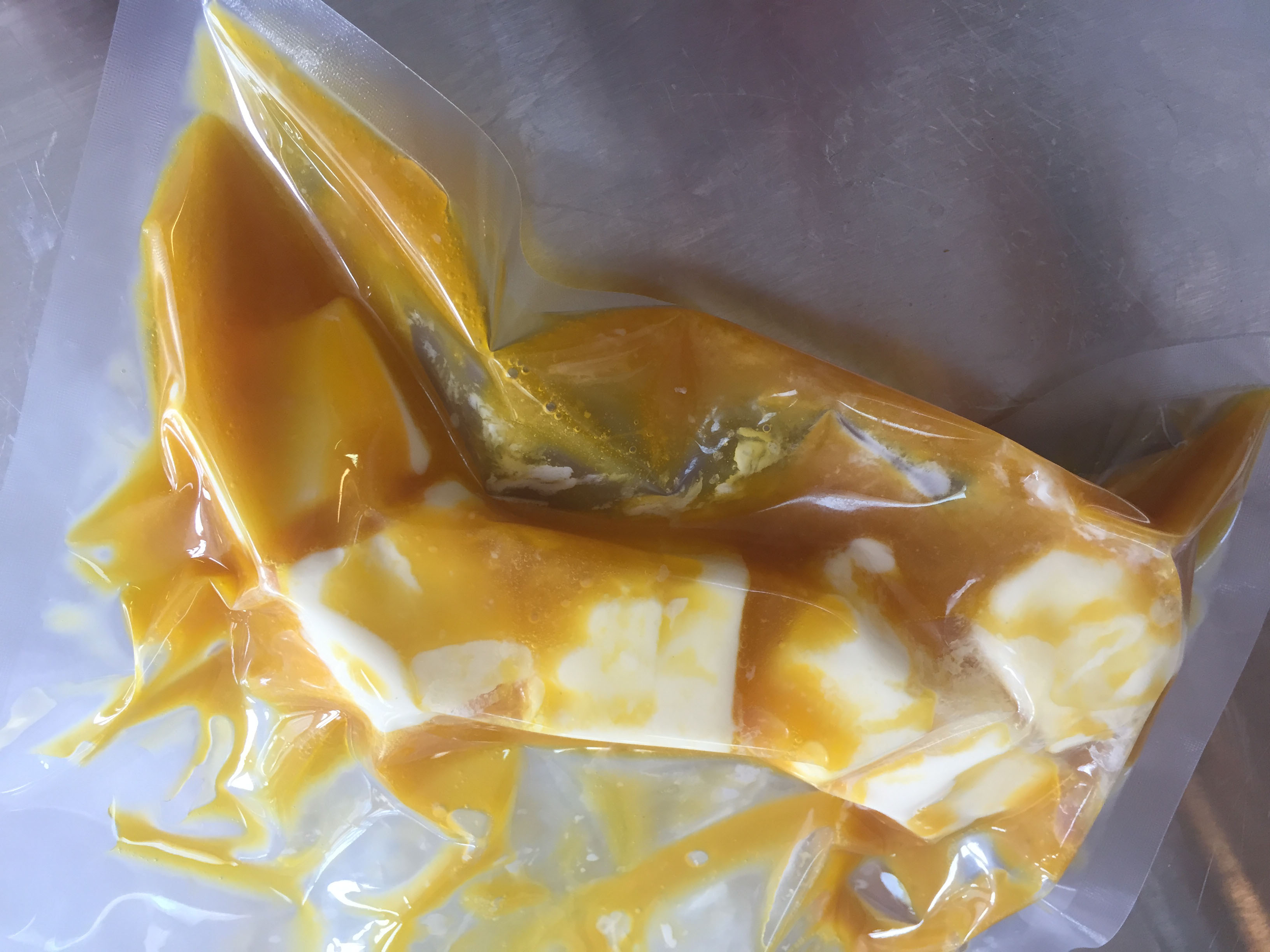 Bearnaise ingredients in vacuum sealed bag